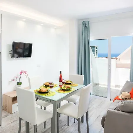C104a Brand New, Big Terrace, Pool! Lägenhet Costa Adeje (Tenerife)